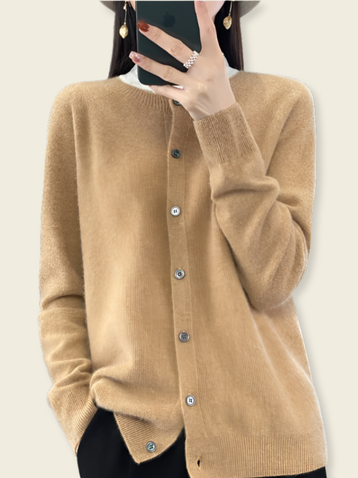 Bianca™ | Cardigan in Lana Merino con Bottoni